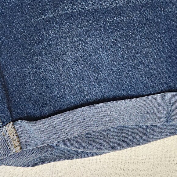 Just Be Dark Wash Drawstring Waist Stretch Denim Shorts with Cuff Detail Size S - Picture 4 of 16